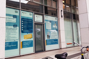 Eingang vom Besucherzentrum des BMG (Bildquelle: BMG) Eingang vom Besucherzentrum des BMG