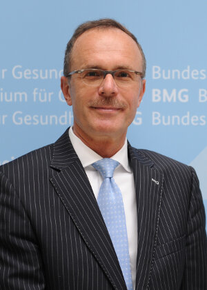Portraitfoto von Staatssekretär Dr. Thomas Steffen