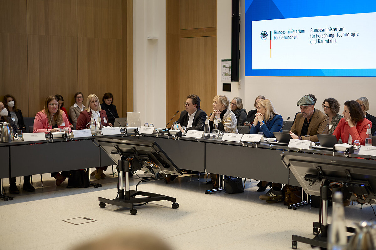 Warken: Etkilenenlerin bakımını iyileştirmeli ve geliştirecek