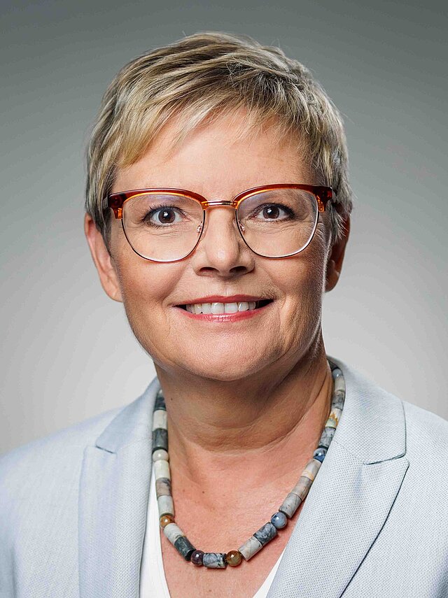Portraitfoto Parlamentarische Staatssekretärin Sabine Dittmar
