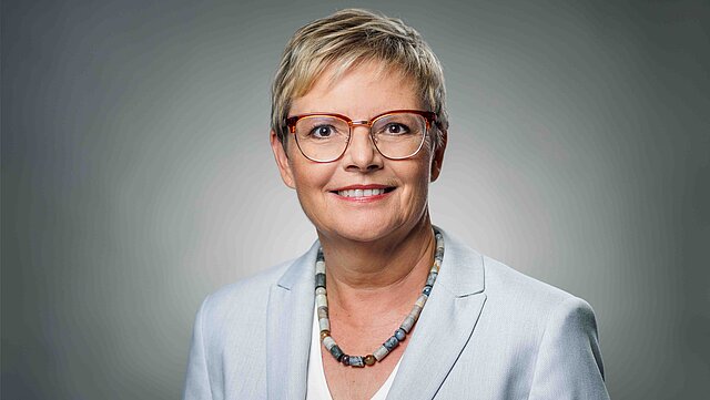 Portraitfoto Parlamentarische Staatssekretärin Sabine Dittmar