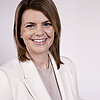 Portrait: Pflegebevollmaechtigte Katrin Straffer