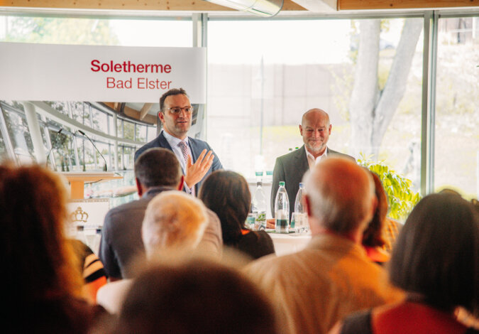 Bundesgesundheitsminister Jens Spahn im Dialog mit Bürgern im Vogtland
