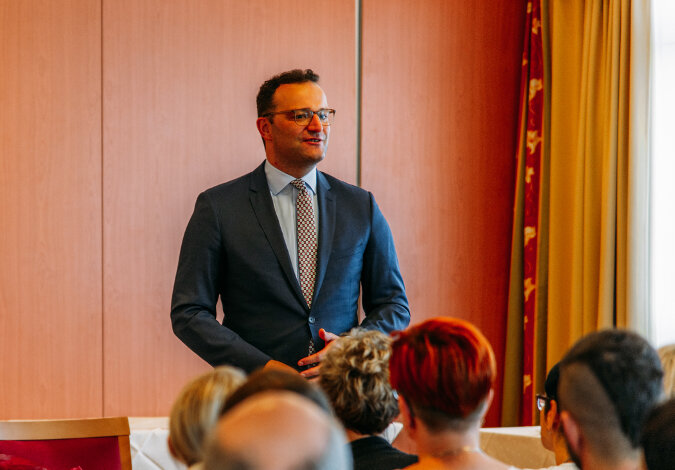 Bundesgesundheitsminister Jens Spahn im Dialog mit Bürgern in Chemnitz