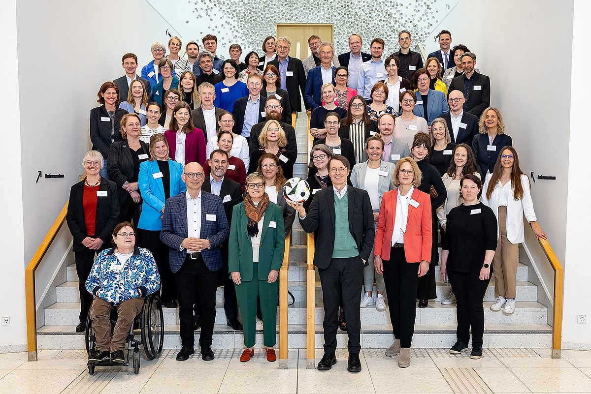 İlaç olarak spor: yuvarlak masa egzersizi ve sağlık