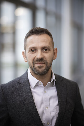 Portrait der BMG Pressereferentin Sebastian Gülde