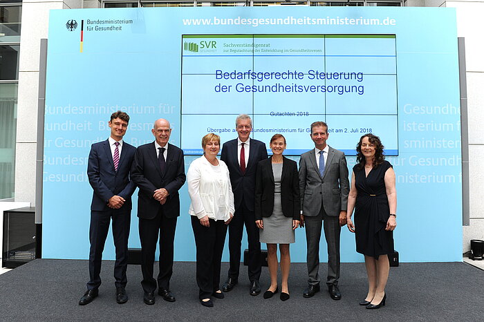 Gruppenfoto Sachverständigenrat zur Begutachtung der Entwicklung im Gesundheitswesen