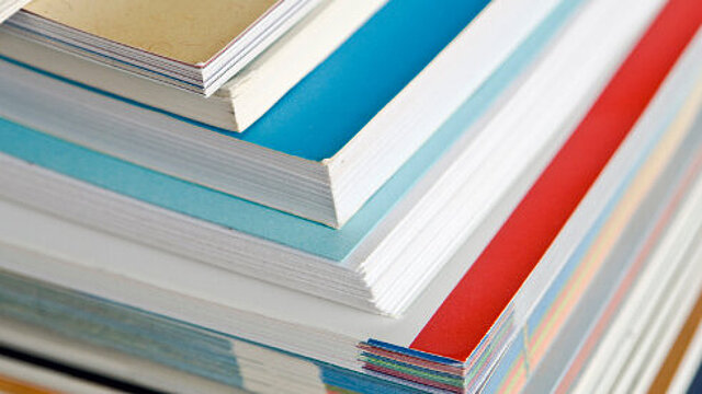 Foto: Ein Stapel Bücher 
